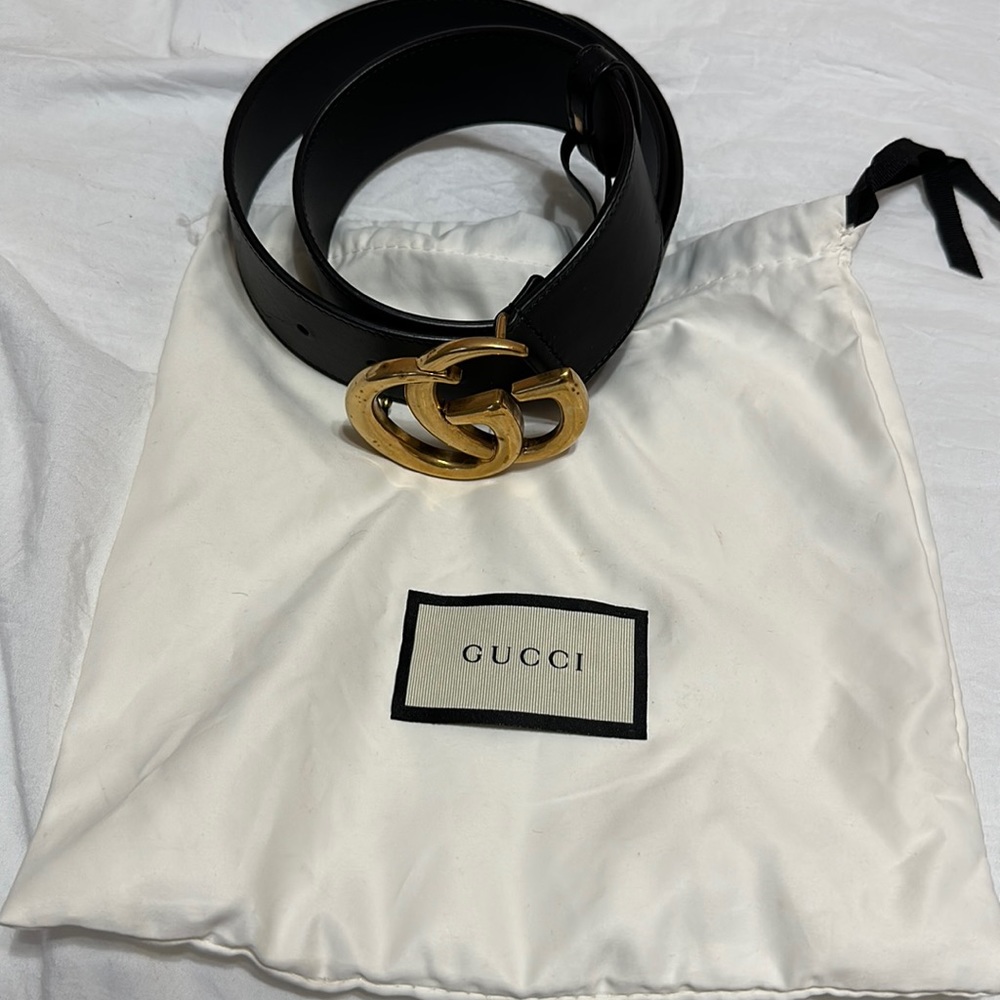 Double G leather Gucci belt with dust bag 80-32 gold tone hardware 80cm=32inches